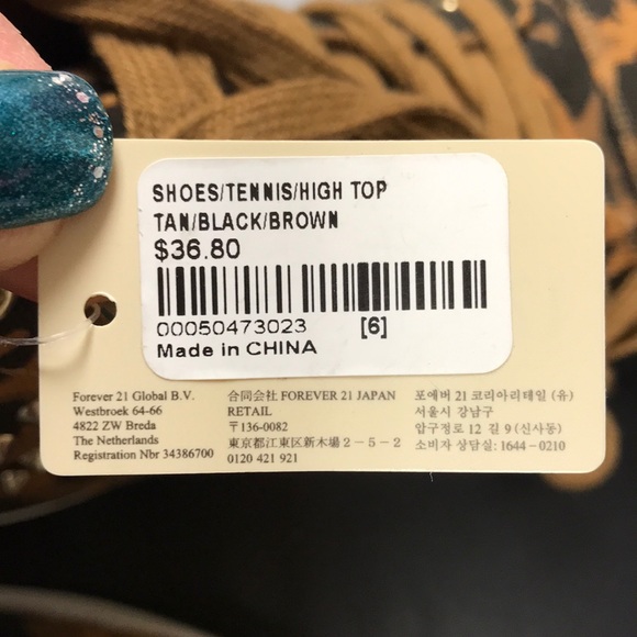 NWT FOREVER 21 ANIMAL PRINT HIGHTOP TENNIS SHOES - Picture 8 of 8